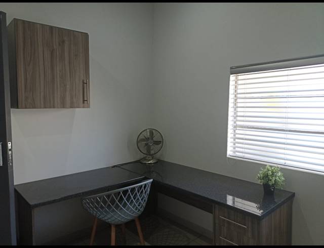 86M² OFFICE RENTED IN BO-DORP